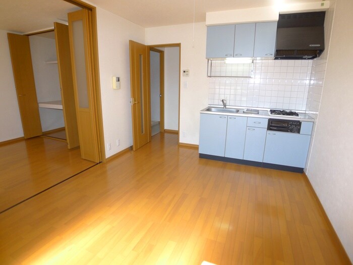 物件内観写真8　(居室)