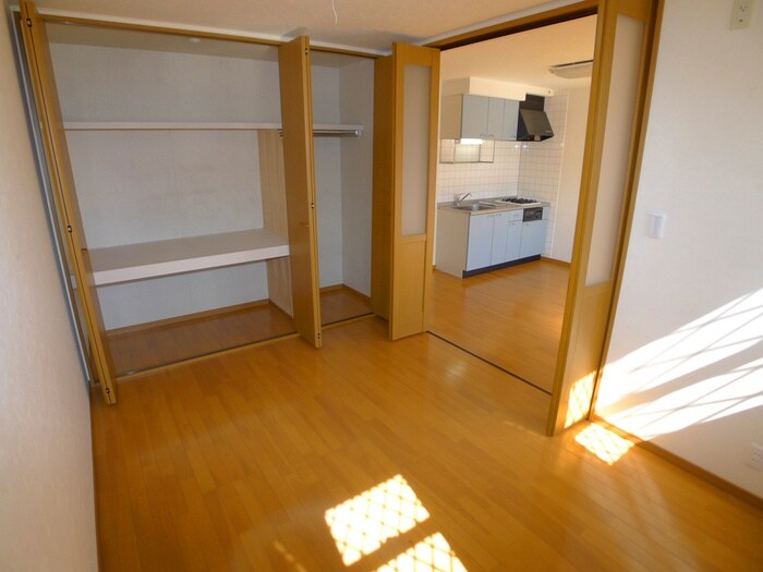 物件内観写真9　(居室)