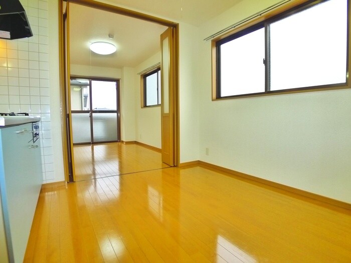 物件内観写真13　(居室)