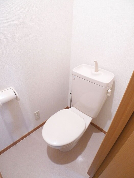 物件内観写真16　(トイレ)