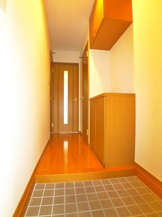 物件内観写真17　(廊下)