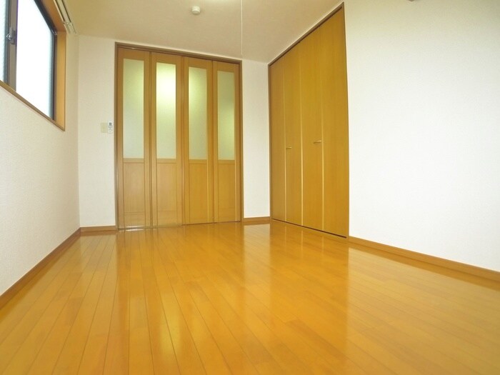 物件内観写真19　(居室)