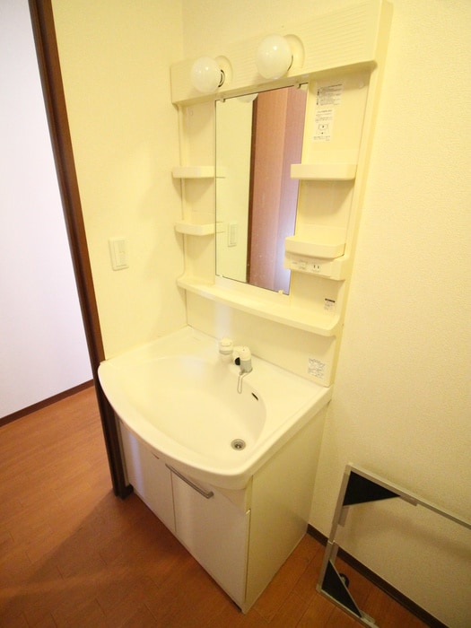 物件内観写真12　(洗面)