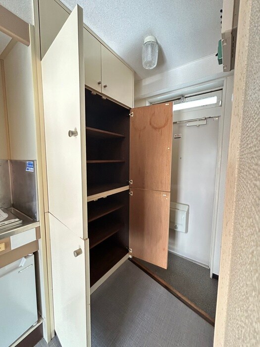 物件内観写真15　(靴箱)