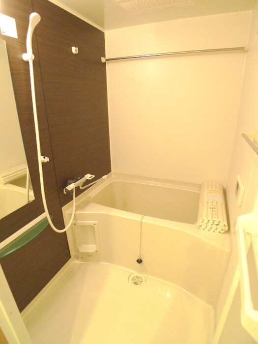 物件内観写真12　(バス／シャワールーム等)