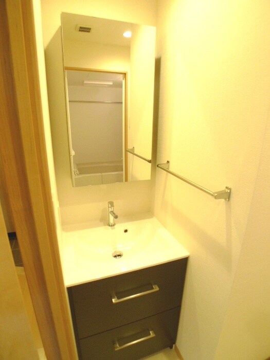 物件内観写真13　(洗面)