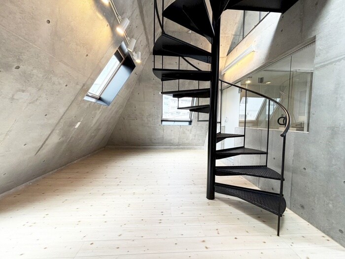 物件内観写真8　(居室)