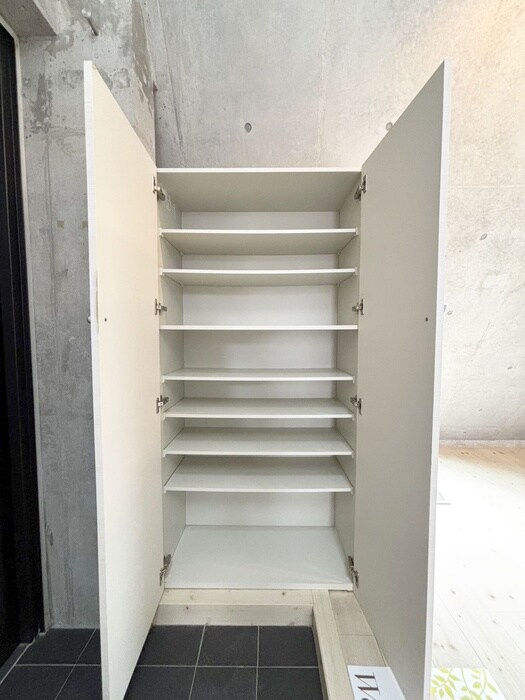 物件内観写真20　(靴箱)