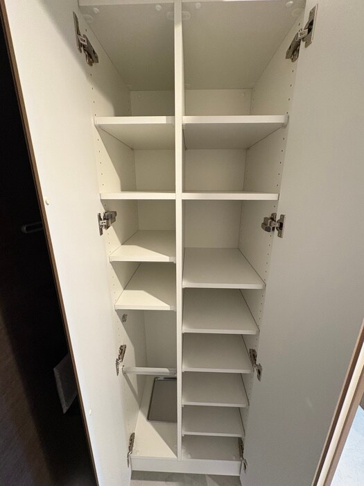 物件内観写真18　(靴箱)