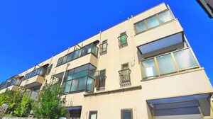 ロイヤルコ－ポ弐番館外観写真
