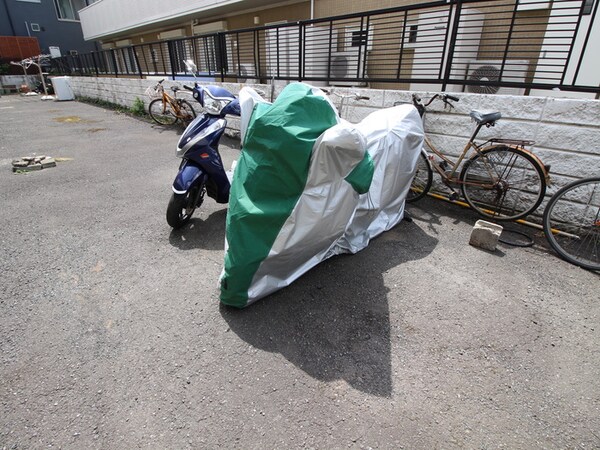 バイク置き場