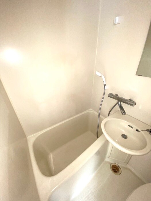 物件内観写真12　(バス／シャワールーム等)