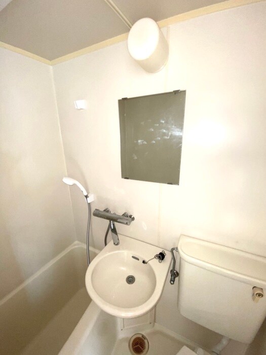 物件内観写真13　(洗面)