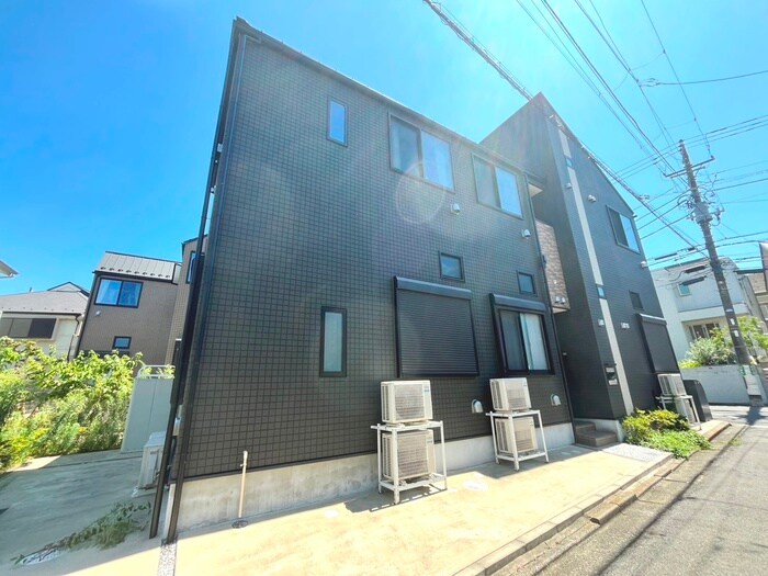 物件外観写真2　(外観写真)