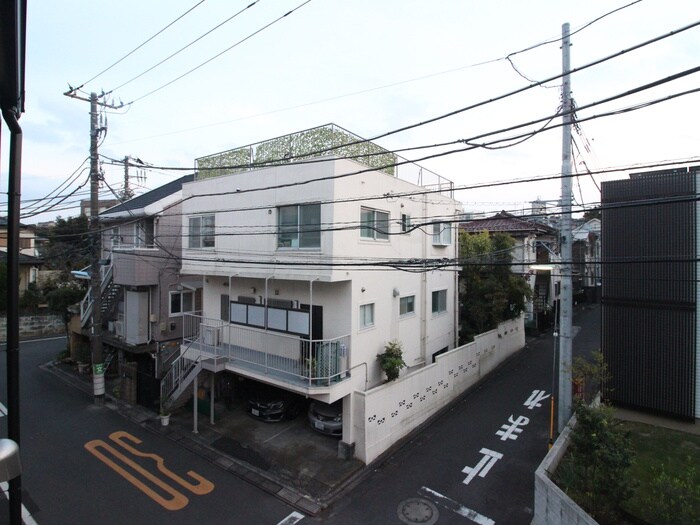 物件内観写真15　(室内からの展望)