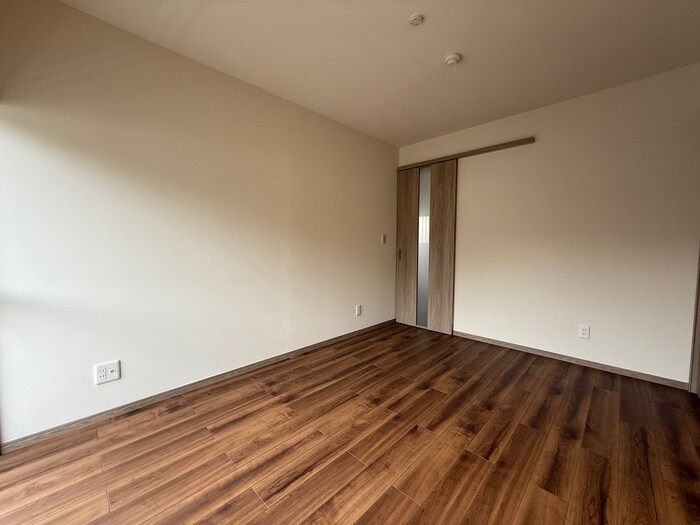 物件内観写真13　(居室)