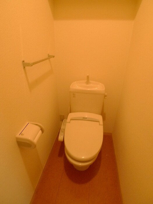 物件内観写真7　(トイレ)