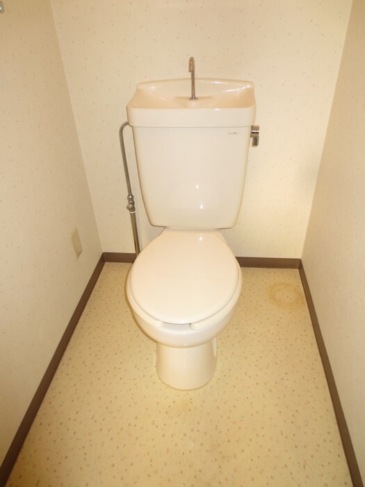 物件内観写真9　(トイレ)