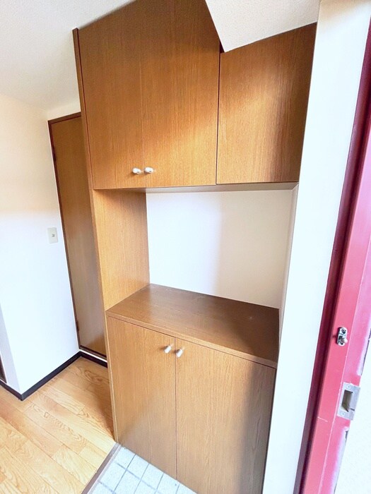 物件内観写真18　(靴箱)