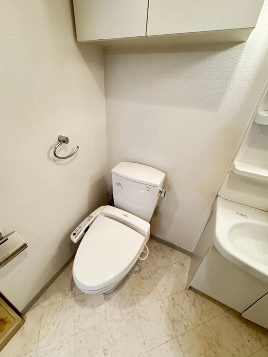 物件内観写真12　(トイレ)