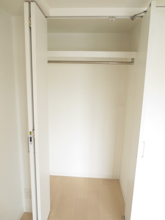 物件内観写真10　(収納)