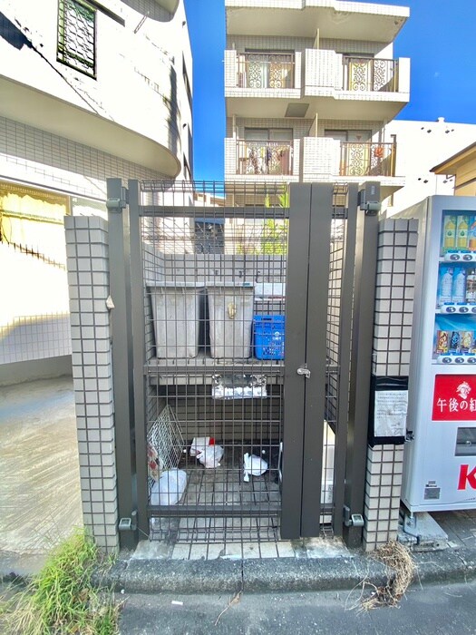 物件外観写真4　(建物設備)