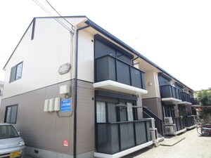 カーサリンドⅡ外観写真