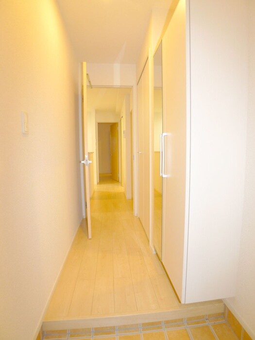 物件内観写真17　(靴箱)