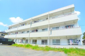メゾンル－ラル外観写真
