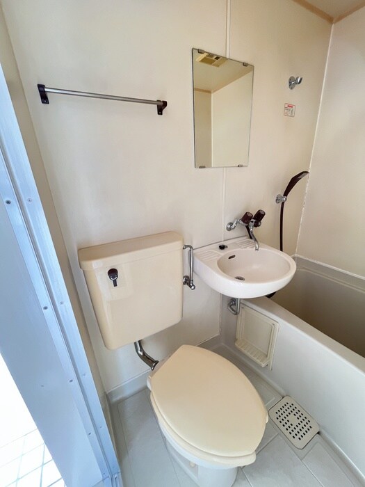 物件内観写真8　(バス／シャワールーム等)