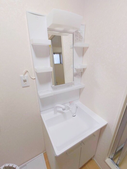 物件内観写真13　(洗面)