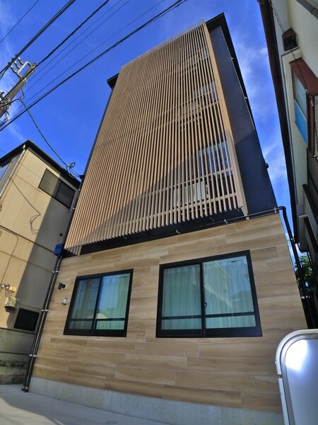 Like本町外観写真