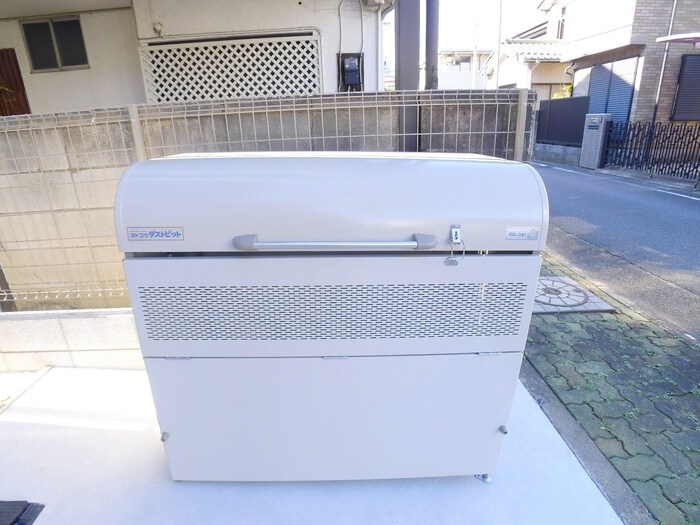 物件外観写真6　(建物設備)