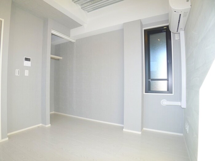 物件内観写真19　(居室)