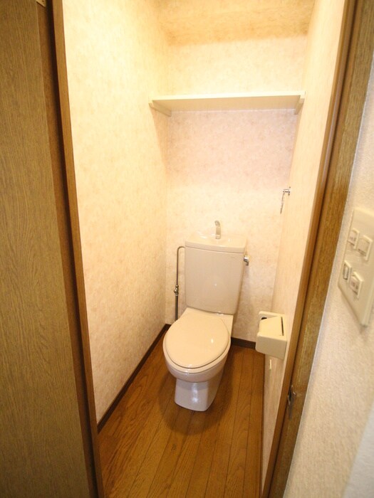 物件内観写真11　(トイレ)