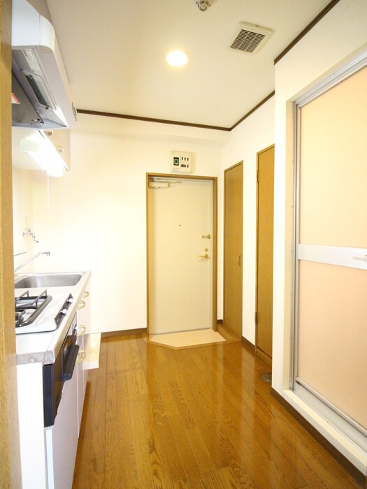 物件内観写真15　(廊下)