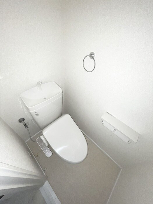 物件内観写真11　(トイレ)