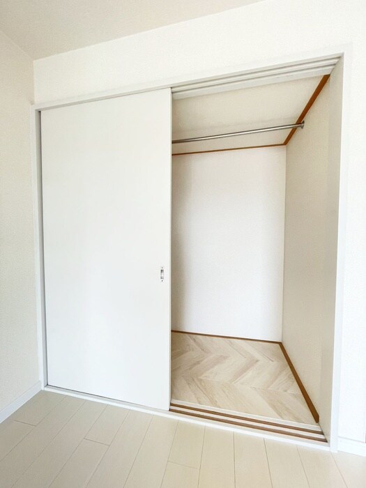 物件内観写真15　(収納)