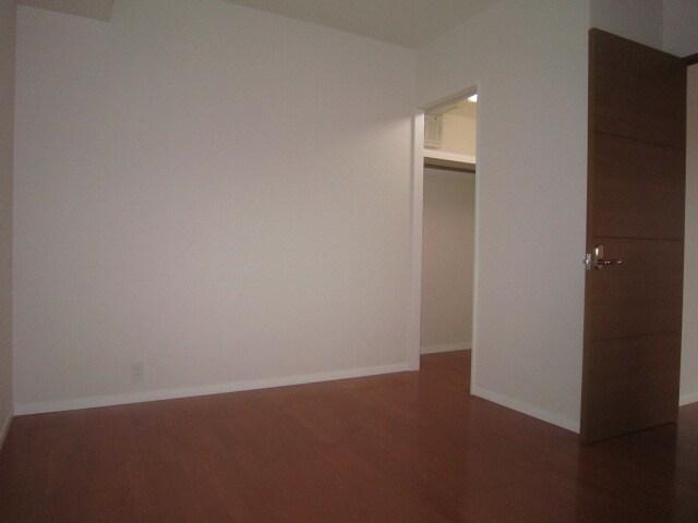 物件内観写真10　(居室)