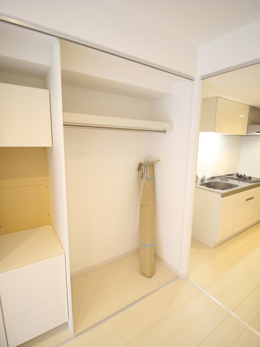 物件内観写真10　(収納)