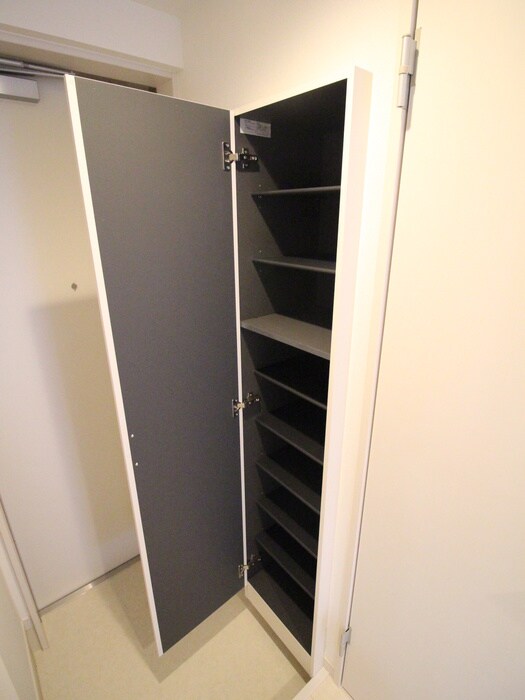 物件内観写真19　(靴箱)