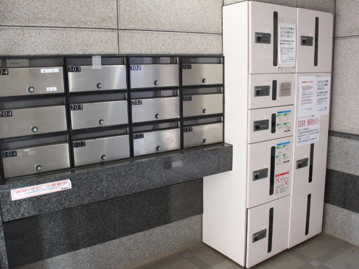 物件外観写真6　(建物設備)