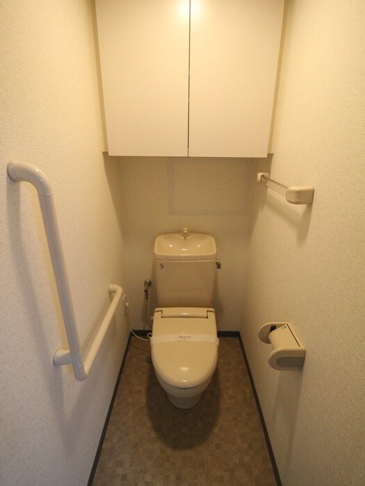 物件内観写真10　(トイレ)