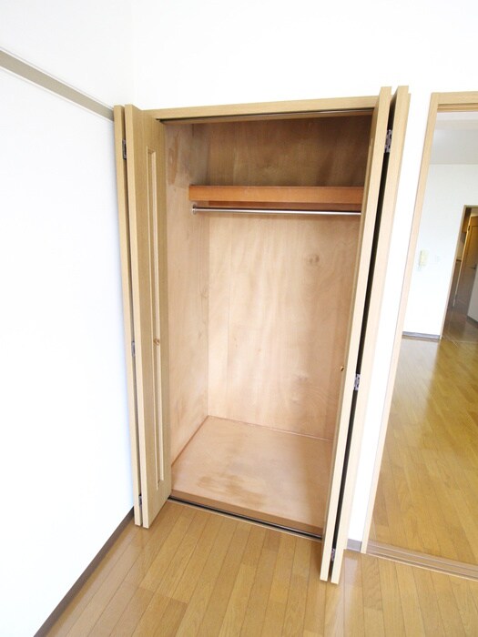 物件内観写真13　(収納)