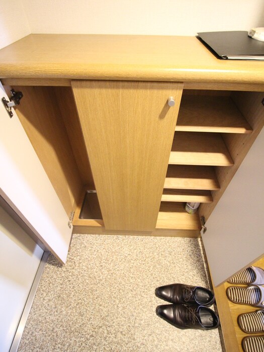 物件内観写真17　(靴箱)