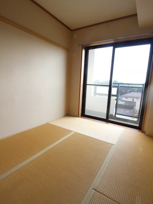 物件内観写真18　(居室)