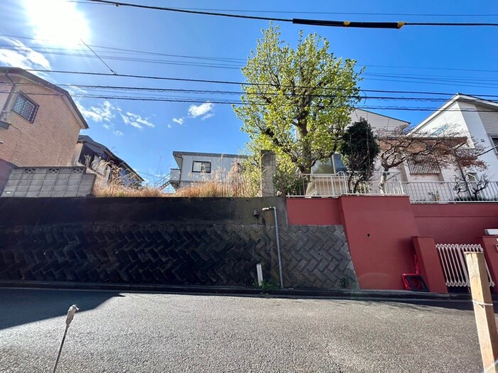 物件内観写真15　(室内からの展望)