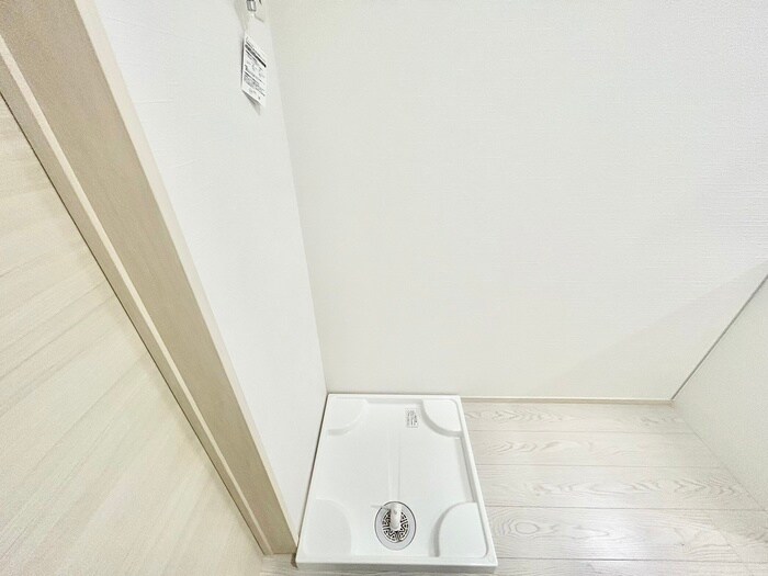 物件内観写真17　(洗濯機置場)