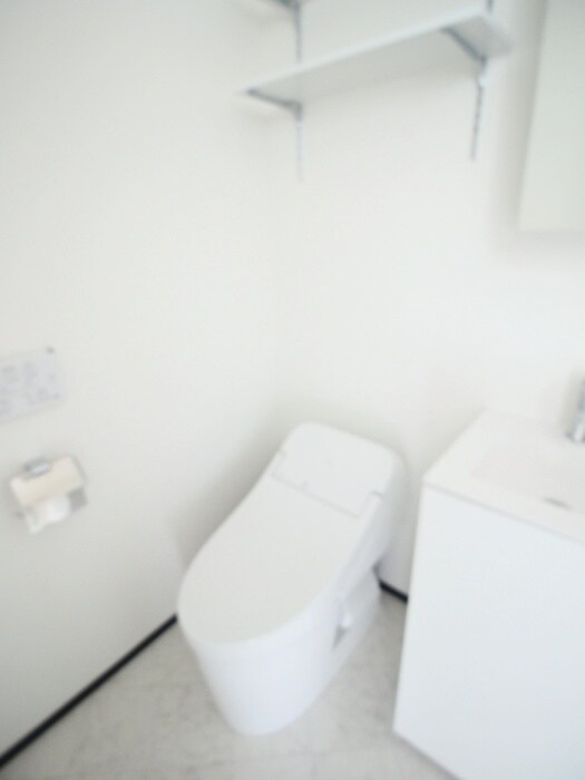 物件内観写真15　(トイレ)