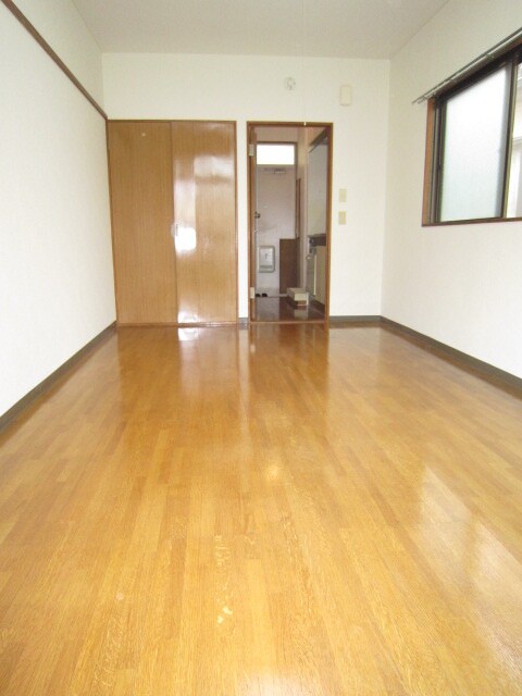 物件内観写真8　(居室)